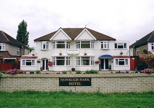 Nonsuch Park Hotel إبسوم المظهر الخارجي الصورة